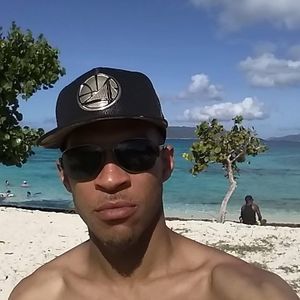 Meet your Posher, Leedell